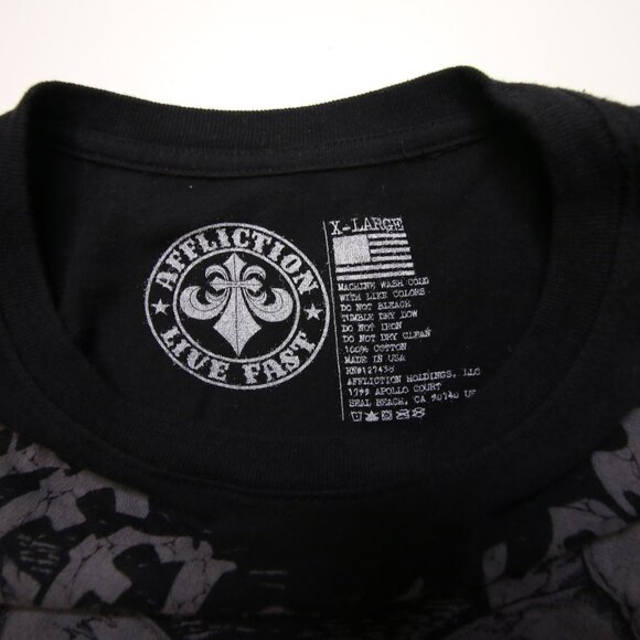 Affliction T-Shirt Mens XL Skulls Wings Cross Live Fast Cyber Grunge Y2K - Picture 5 of 9